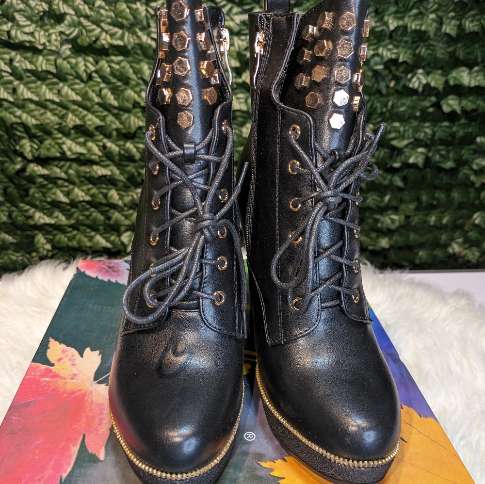 Lace up Heel Boots 8